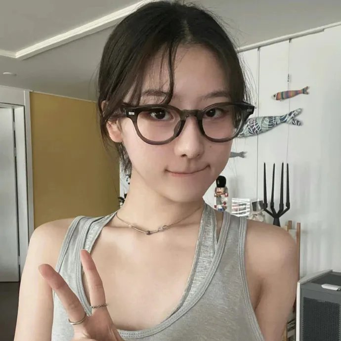 后备空姐